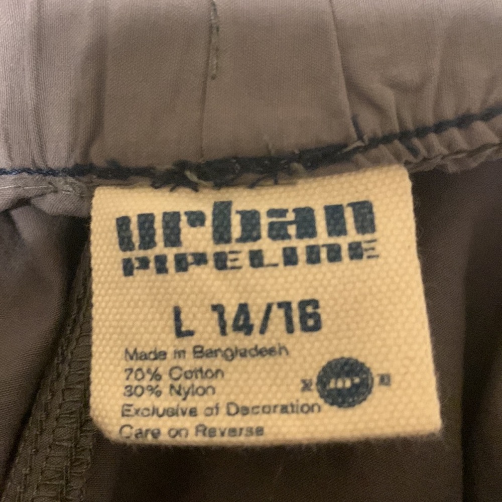 Kids Grey Urban Pipeline Cargo Multi-Purpose Shorts - Picture 3 of 5